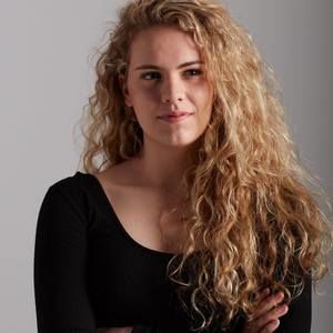 Meet your Posher, Vicky